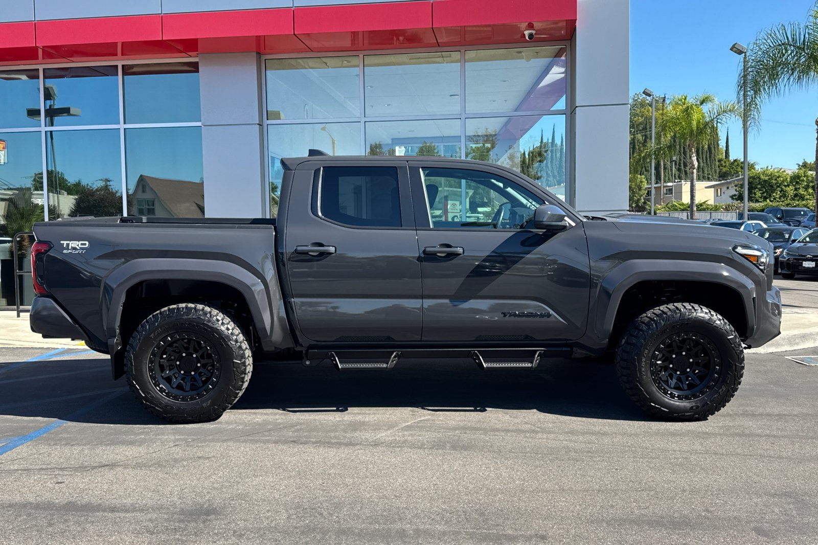 Used 2026 Toyota Tacoma TRD Sport AWD/4WD image 4