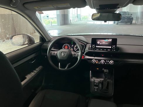 Used 2025 Honda CR-V LX image 36