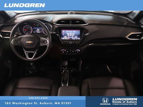 Used 2023 Chevrolet TrailBlazer ACTIV w/ Sun and Liftgate Package AWD/4WD image 17
