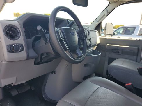 Used 2023 Ford E-350 and Econoline 350 Super Duty w/ Driver's Safety Package image 9