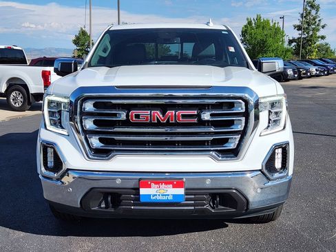 Used 2022 GMC Sierra 1500 SLT w/ SLT Premium Plus Package AWD/4WD image 5