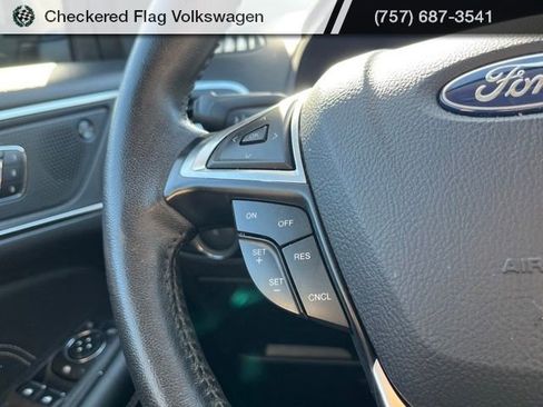 Used 2024 Ford Edge Titanium AWD/4WD image 35