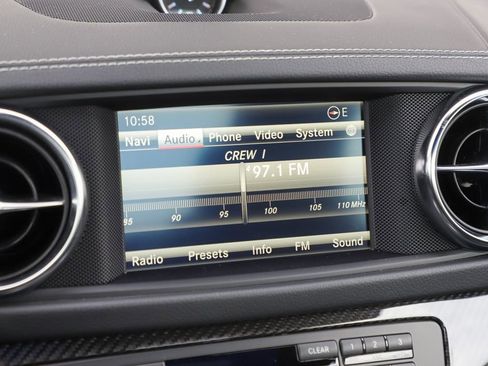 Used 2014 Mercedes-Benz SL 63 AMG image 28