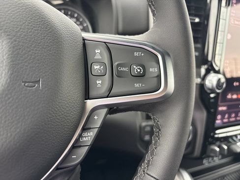 New 2026 RAM 1500 Big Horn AWD/4WD image 29