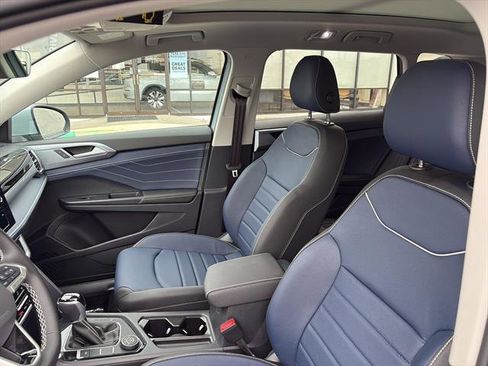 New 2025 Volkswagen Taos SEL image 13