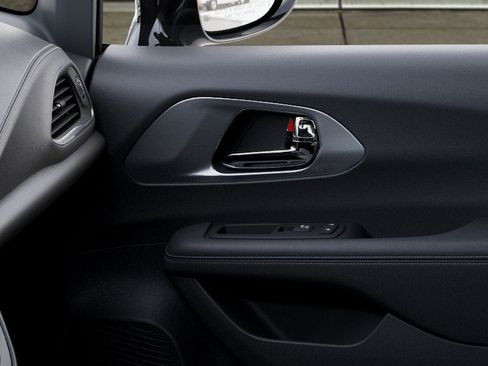 New 2027 Chrysler Pacifica Select FWD image 67