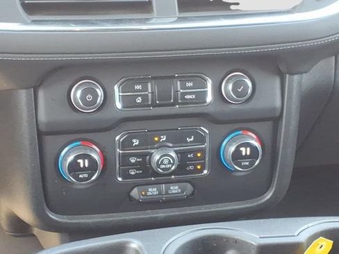 Used 2023 Chevrolet Tahoe LS AWD/4WD image 13