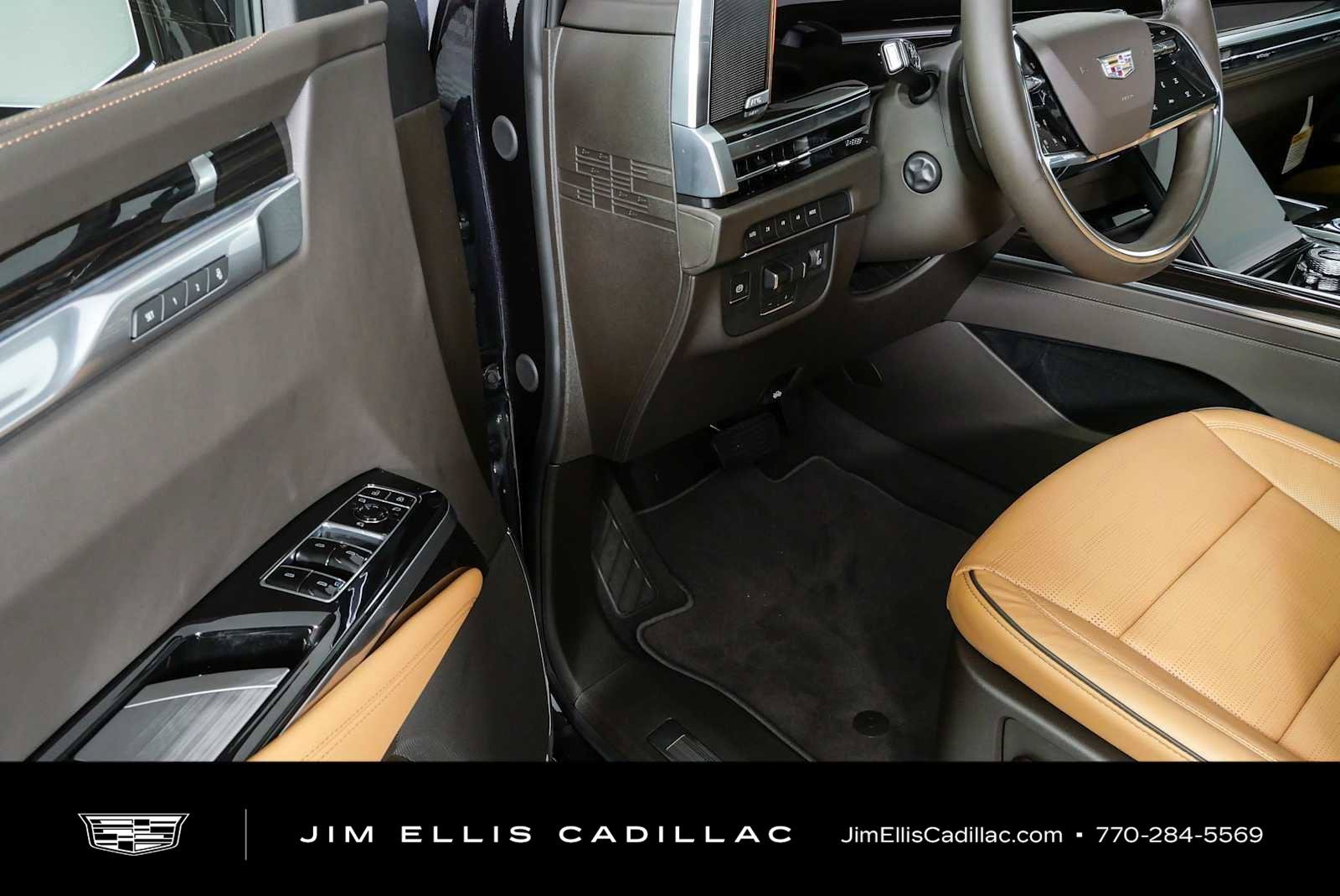 New 2026 Cadillac Escalade Luxury AWD/4WD image 9