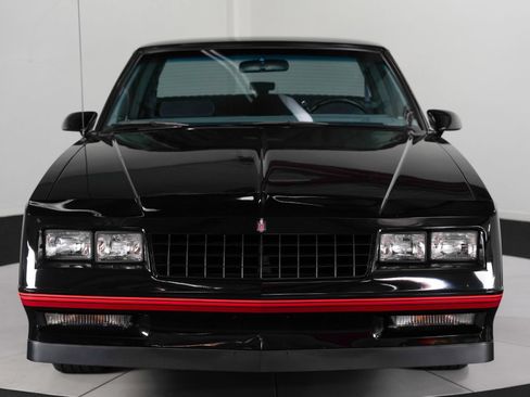 Used 1988 Chevrolet Monte Carlo SS RWD image 9