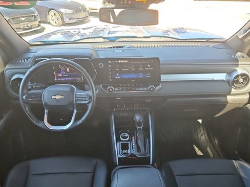 Used 2023 Chevrolet Colorado LT w/ LT Convenience Package III image 17