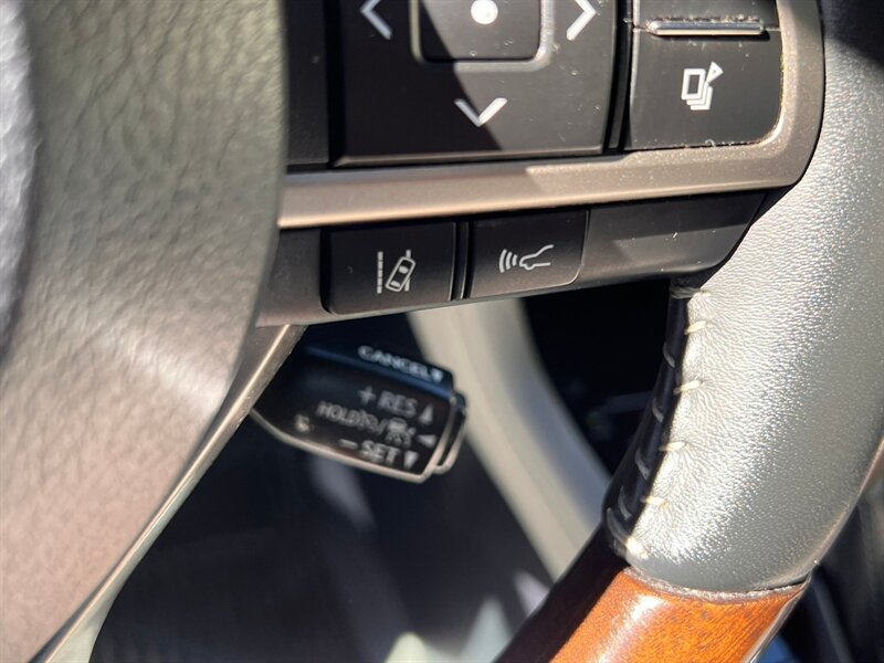 Used 2017 Lexus RX 350 AWD w/ Premium Package image 30