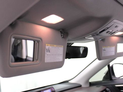 Used 2019 Lexus RX 350L Luxury image 74