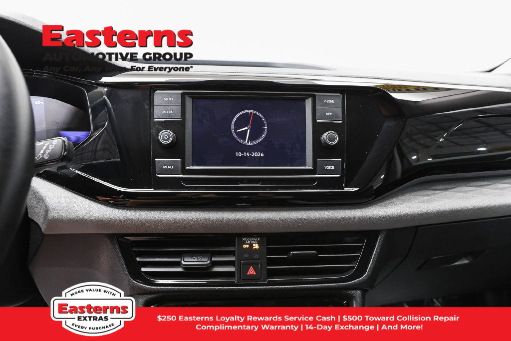 Used 2024 Volkswagen Taos S FWD image 12