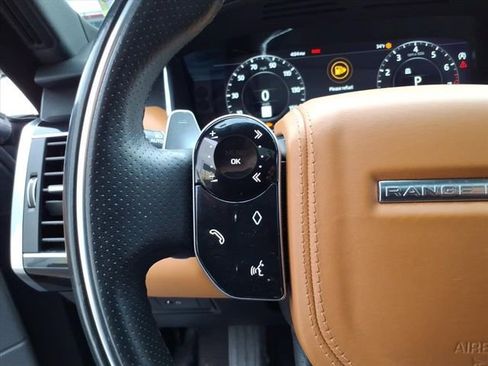 Used 2019 Land Rover Range Rover Sport HSE Dynamic image 15