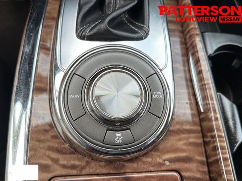 Used 2020 Nissan Armada SL w/ Premium Package RWD image 17