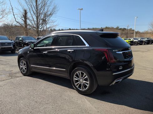 Used 2022 Cadillac XT5 Premium Luxury w/ Technology Package image 7