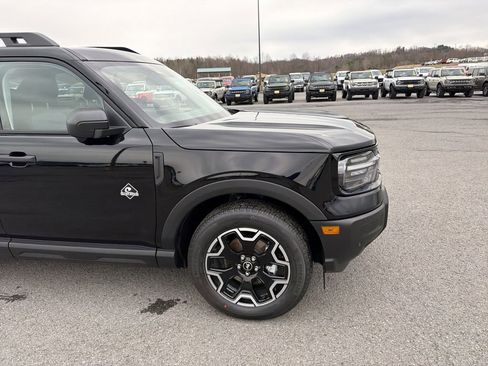 New 2026 Ford Bronco Sport Outer Banks w/ Outer Banks Tech Package+ AWD/4WD image 4