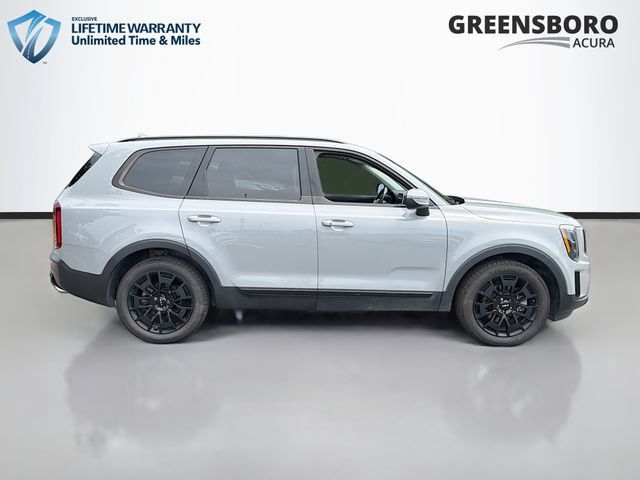 Used 2022 Kia Telluride EX w/ EX Premium Package AWD/4WD image 5