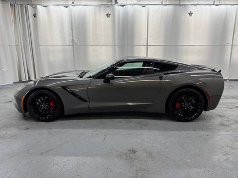 Used 2015 Chevrolet Corvette Stingray Coupe w/ 2LT Preferred Equipment Group image 2