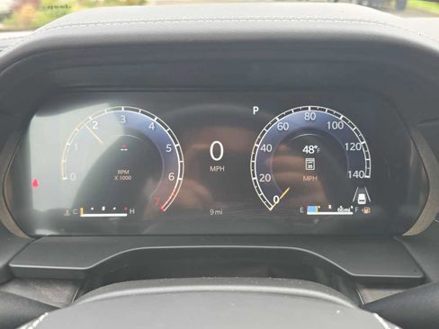 New 2025 Jeep Grand Cherokee L Overland w/ Luxury Tech Group IV image 21