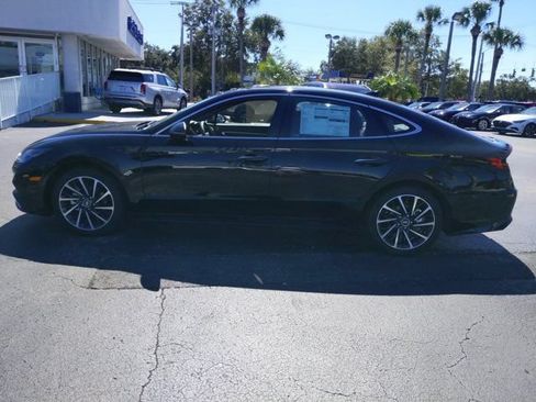 Certified 2023 Hyundai Sonata Limited w/ Cargo Package FWD image 7