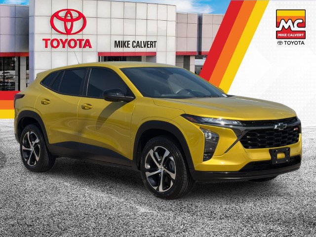 Used 2024 Chevrolet Trax RS FWD image 7