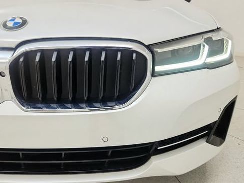 Used 2021 BMW 540i w/ Executive Package RWD image 25