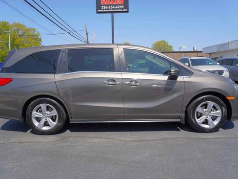Used 2018 Honda Odyssey EX-L image 5