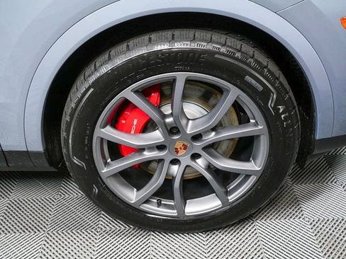 New 2026 Porsche Cayenne S image 40