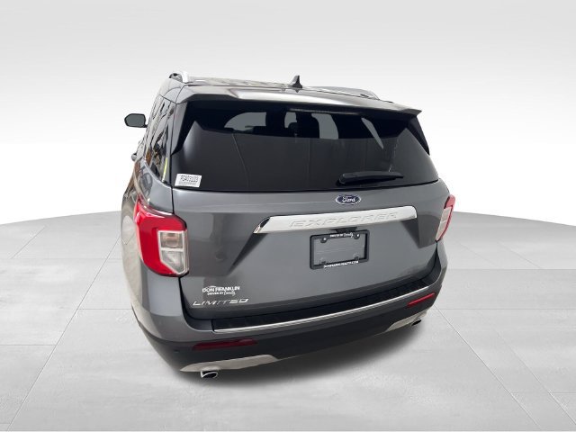 Used 2024 Ford Explorer Limited RWD image 4