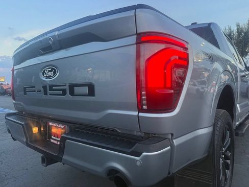 Used 2025 Ford F150 Lariat AWD/4WD image 14