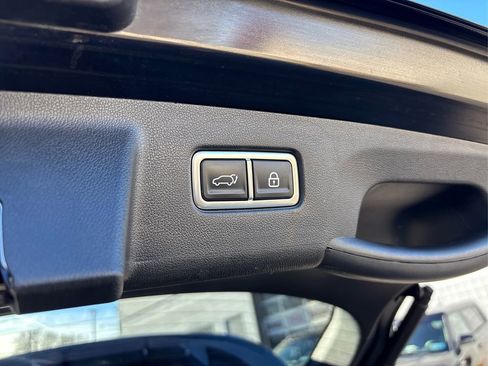 Certified 2023 Kia Sorento SX Prestige image 14