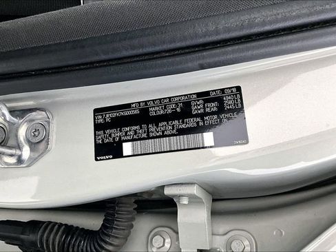 Used 2019 Volvo S60 T5 Momentum w/ Multimedia Package image 43