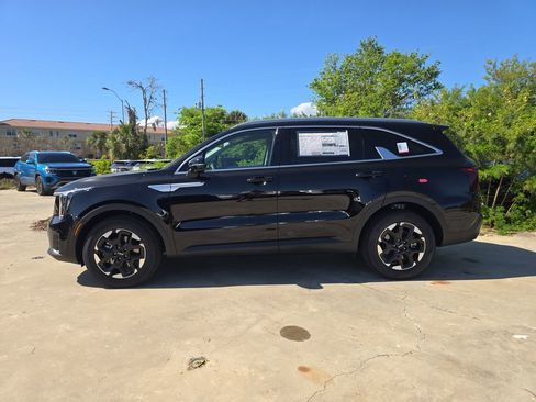 New 2026 Kia Sorento S FWD image 5