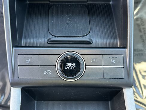 Used 2024 Hyundai Kona SEL w/ Convenience Package image 33