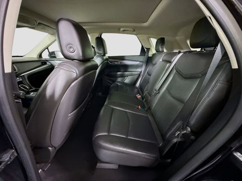 Used 2017 Cadillac XT5 Luxury image 25