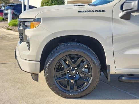 Used 2026 Chevrolet Silverado 1500 Custom w/ Turbomax Blackout Package image 16