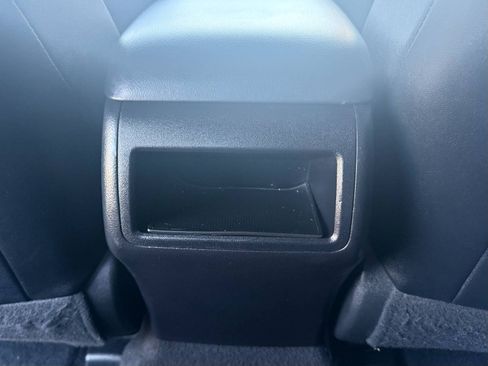 Used 2015 Toyota Camry SE FWD image 41