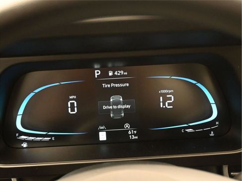 New 2026 Hyundai Elantra SE FWD image 14