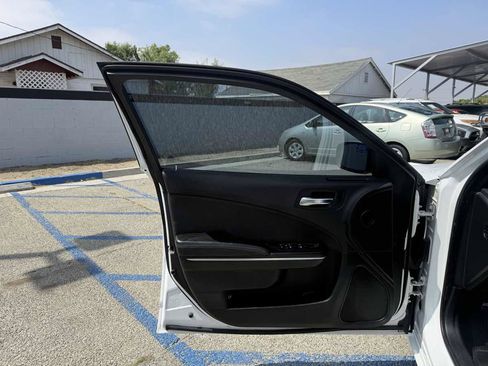 Used 2015 Dodge Charger SE w/ Popular Equipment Group RWD image 9