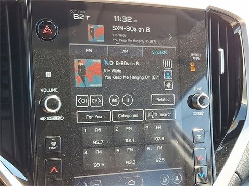 Used 2023 Subaru Ascent Premium w/ Convenience Package image 18