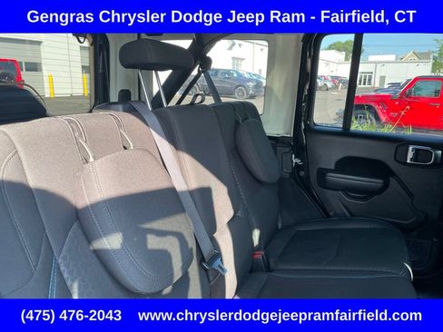 Certified 2025 Jeep Wrangler Unlimited Rubicon 4xe w/ Safety Group AWD/4WD image 27