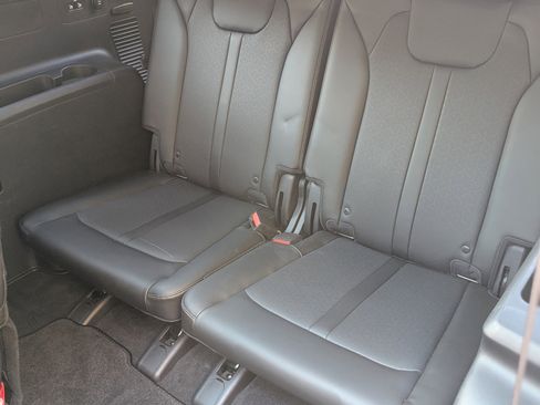 Used 2022 Kia Sorento SX image 19