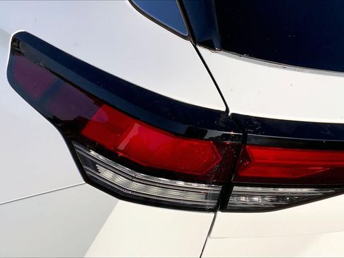 New 2026 Volkswagen Tiguan S FWD image 14