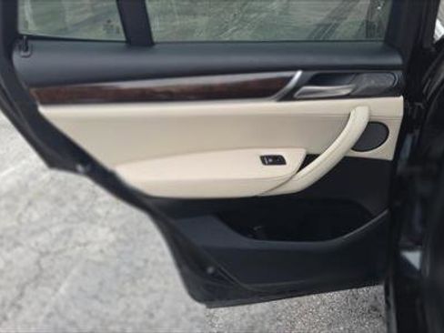 Used 2017 BMW X3 sDrive28i image 17