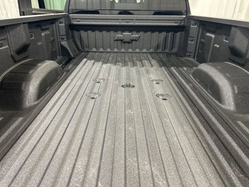 Certified 2026 Chevrolet Silverado 3500 High Country w/ High Country Premium Package AWD/4WD image 16