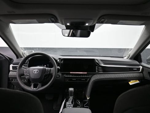 New 2026 Toyota Camry XLE image 10