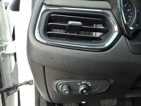 Certified 2023 Chevrolet Equinox RS w/ RS Leather Package image 29