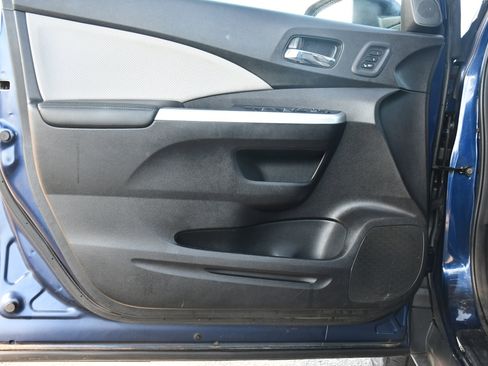 Used 2016 Honda CR-V Touring image 10