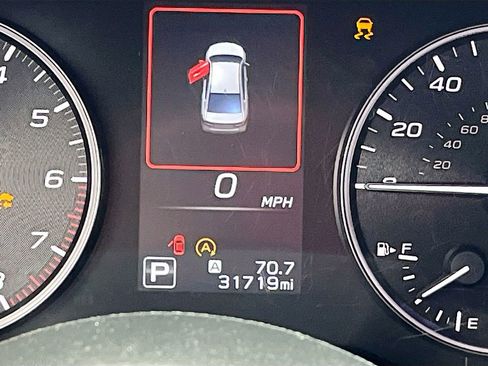 Used 2025 Subaru Legacy Premium AWD/4WD image 12